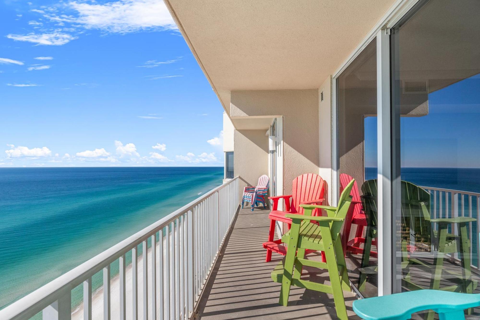 Tidewater Escape: 1Br/2Ba Beachfront Condo, Sleeps 6, Gulf Views & Comfort! Panama City Beach Exterior photo